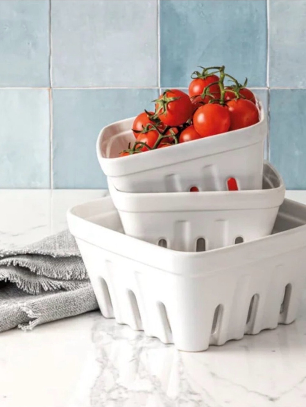 NWT Over&Back Ceramic Stoneware Berry Baskets - Set of 3, White, NIB